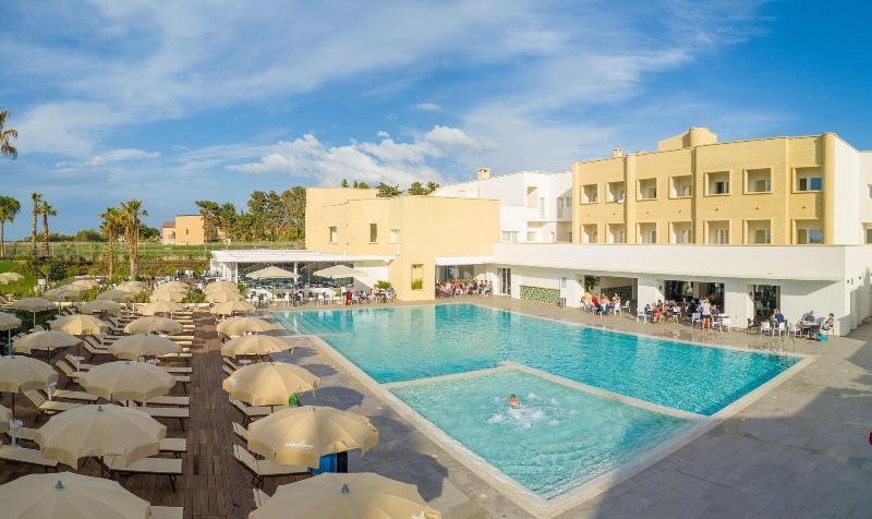 Mangia'S Himera Resort Campofelice Di Roccella Exteriér fotografie