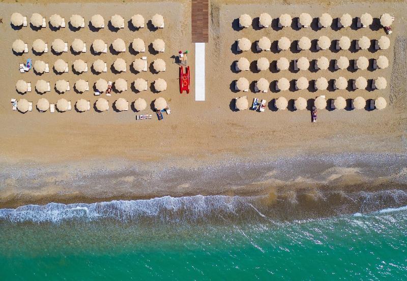 Mangia'S Himera Resort Campofelice Di Roccella Exteriér fotografie