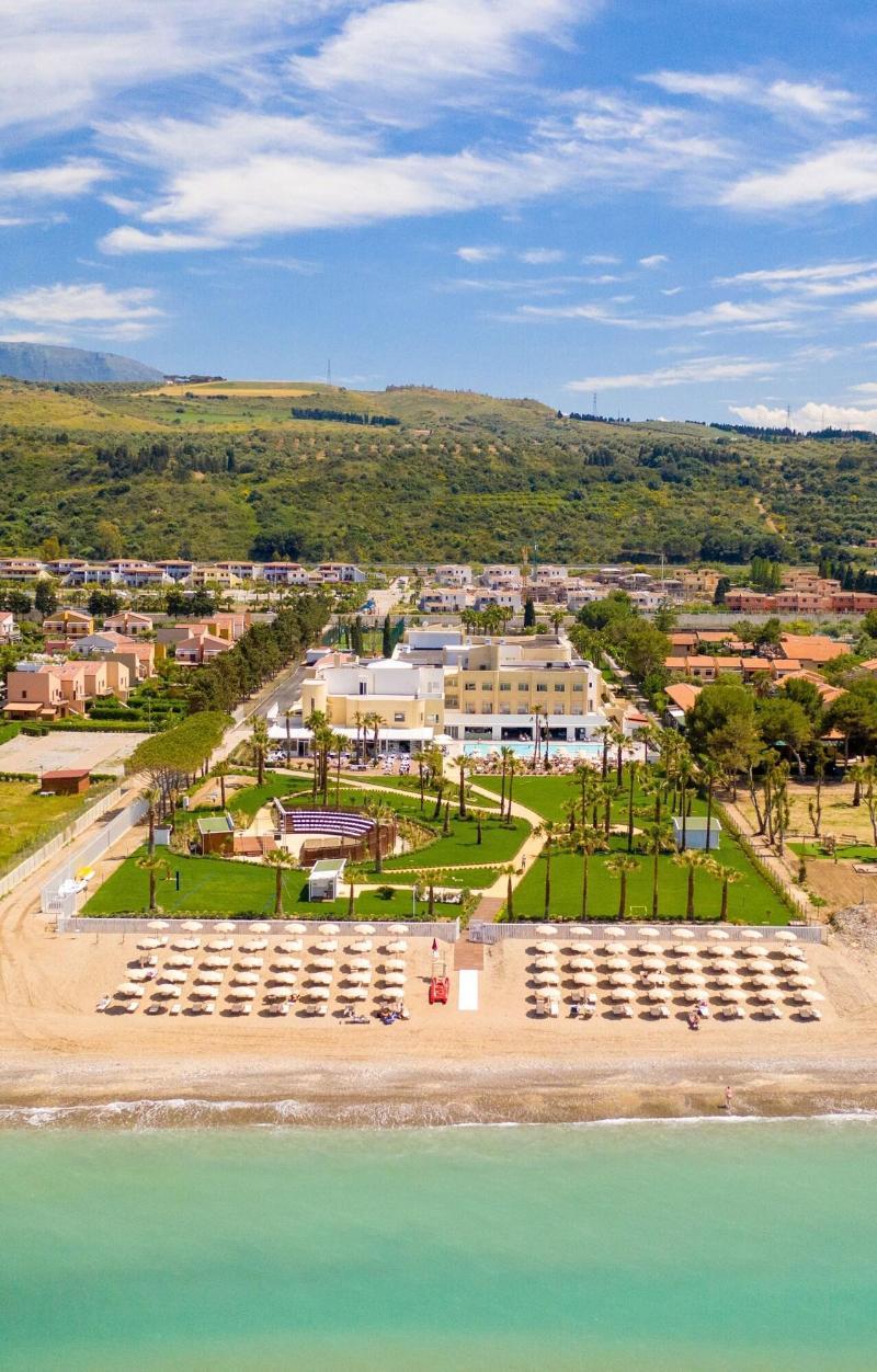 Mangia'S Himera Resort Campofelice Di Roccella Exteriér fotografie